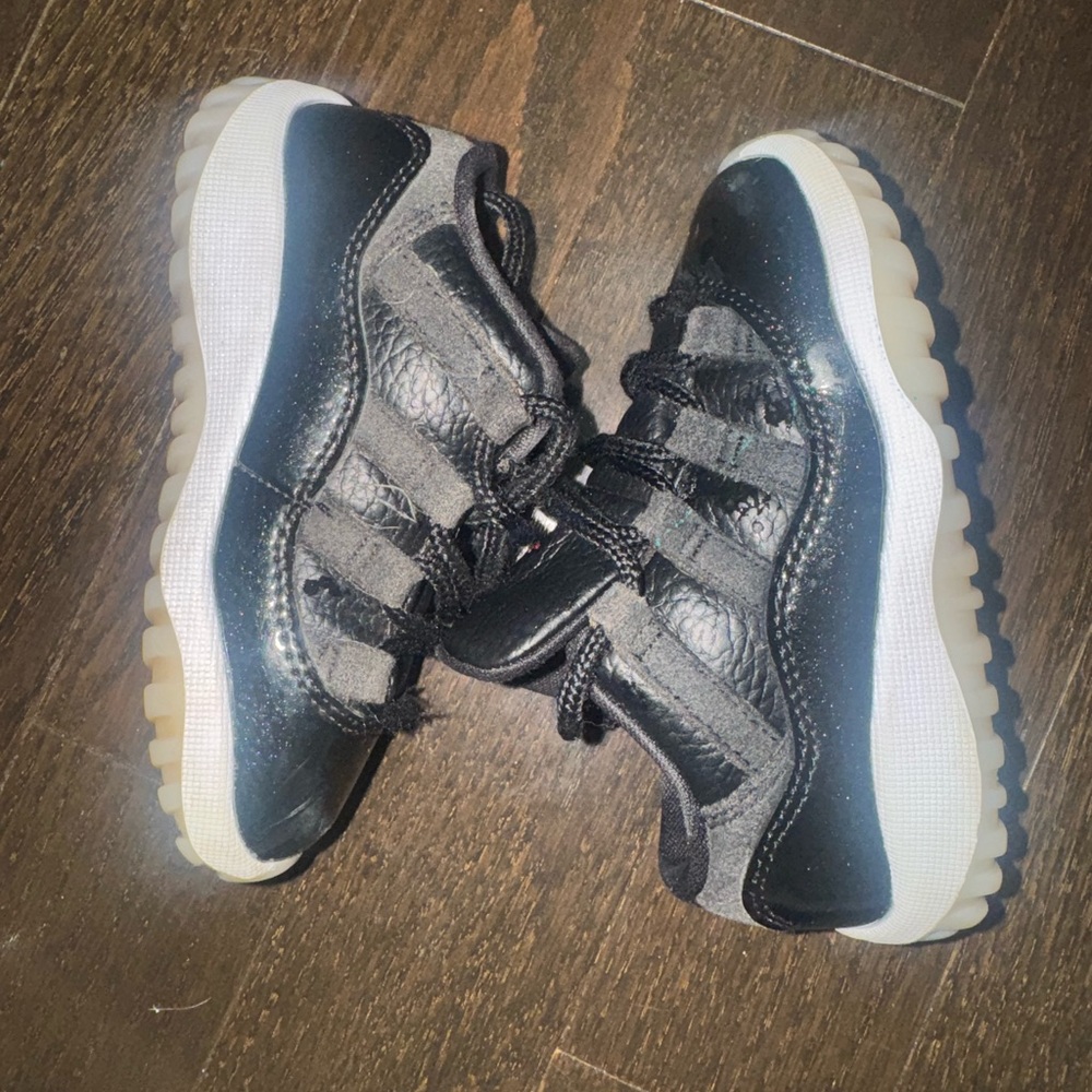 Nike (TD) Air Jordan 11 Retro Low '72-10' 505836-001 Size 8C